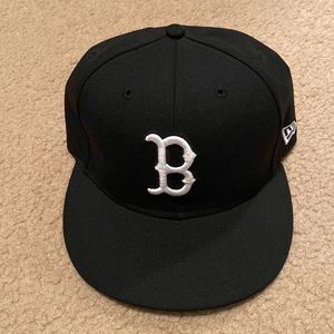 New Era Boston Redsox Alternate MLB Hat - 7 3/8